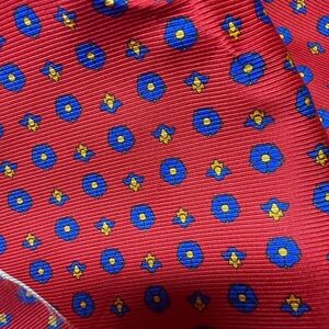 1 yard X 41” silk fabric purchased in Paris brand new! So beautiful!